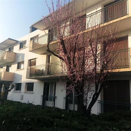 Appartement Avec Balcon Et Parking Prive Roanne Zewnętrze zdjęcie
